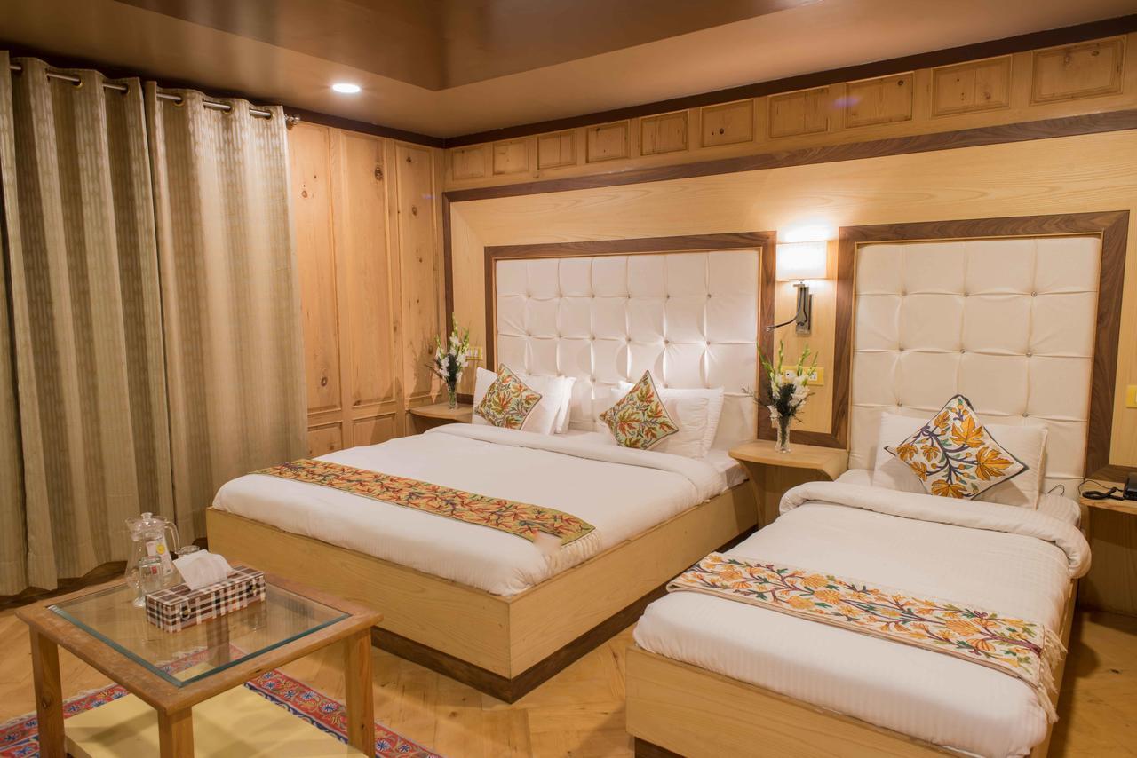 Hotel Imperial Resorts Sonāmarg Extérieur photo
